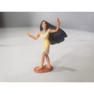 Vintage Mattel‎ Walt Disney’s Pocahontas Once Upon A Time Locket Doll